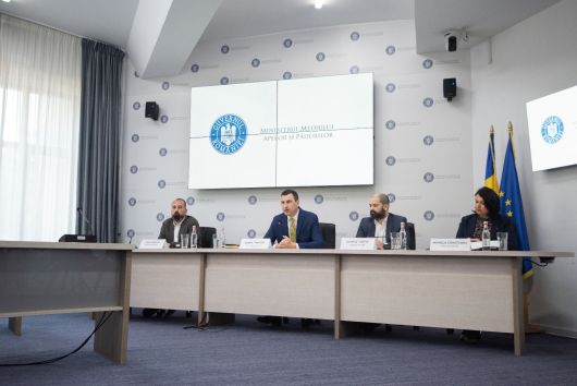 Tánczos Barna: 1 milliárd eurót biztosítunk a települések ivóvíz- és szennyvízhálózatának kiépítésére és bővítésére, közzétettük a pályázati kiírások útmutatóit Tánczos Barna: 1 milliárd eurót biztosítunk a települések ivóvíz- és szennyvízhálózatának kiépítésére és bővítésére, közzétettük a pályázati kiírások útmutatóit